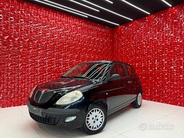Lancia Ypsilon 1.2 Argento OK NEOPATENTATI