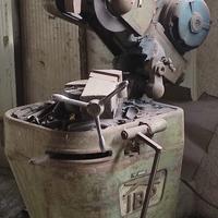 Troncatrice per ferro.