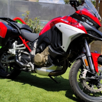 Ducati Multistrada v4s travel