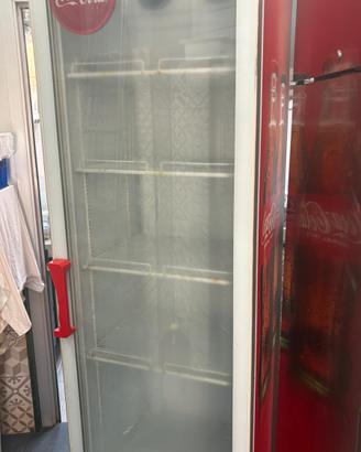 Vetrina frigo coca cola