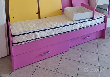 Letto contenitore rosa fucsia