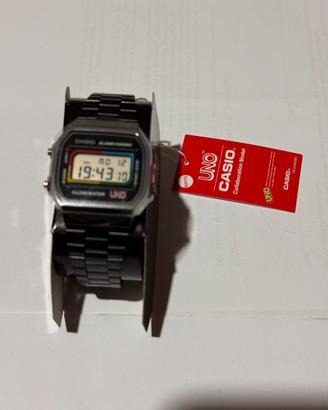 Orologio Casio x Uno Edizione con carte da Gioco