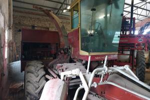 Trincia semovente New Holland anni ’80