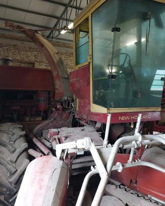 Trincia semovente New Holland anni ’80