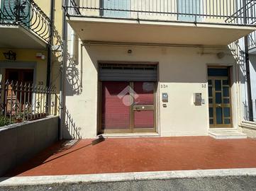 NEGOZIO A PRATO