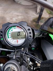 kavasaki  ninja  zxrr 1000