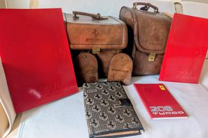 2 valigie Schedoni originali per Ferrari 208 turbo