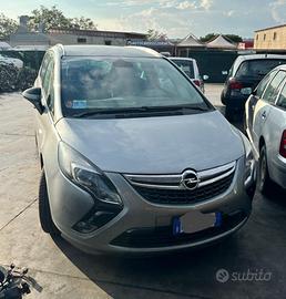 RICAMBI USATI AUTO OPEL Zafira Tourer (2010-) A16X