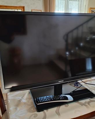 TV LCD Toshiba 32 Pollici smart tv 