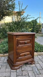 Comodino in legno 