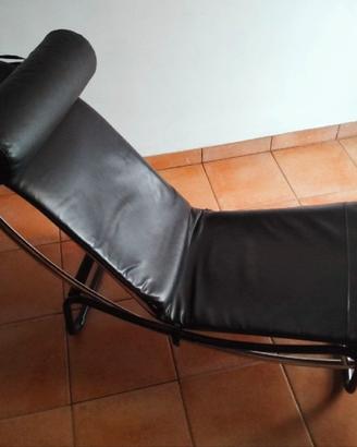 Poltrona chaise longue LC4 Le Corbusier