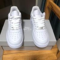 Nike Air Force 1 bianche – taglia 44