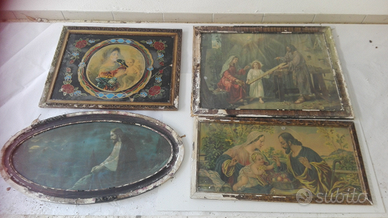 Antiche cornici con foto religiose