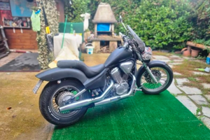 Stupenda honda shadow 600