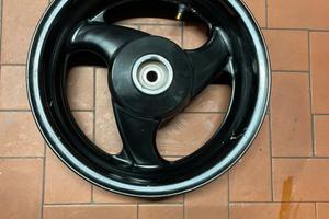 Cerchi f12 aprila sr e piaggio