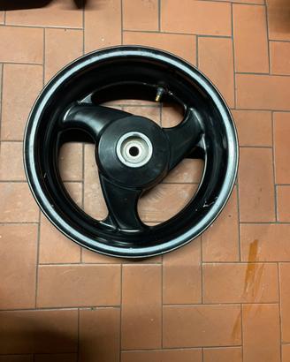 Cerchi f12 aprila sr e piaggio