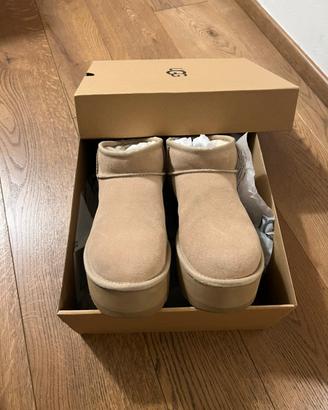 Ugg mini ultra platform n39 sand