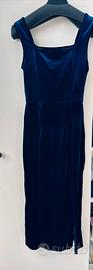 Blue velvet underknee dress