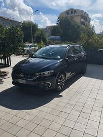 FIAT TIPO 1.6 SW Mtj Lounge Autom. all. DISABILI