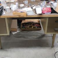 Scrivania vintage anni 70