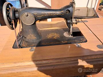 macchina da cucire vintage