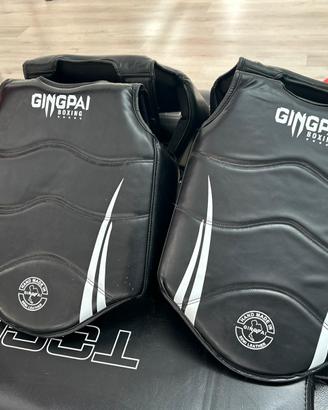 Protezioni boxe muhai thai sport da combattimento