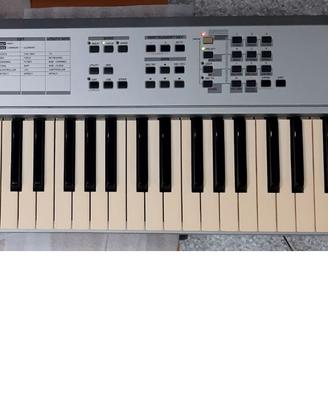 Yamaha S03 Synth