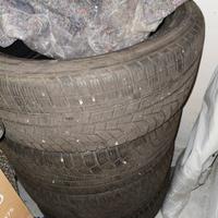 Pneumatici 215/45 R18 93V INVERNALI
