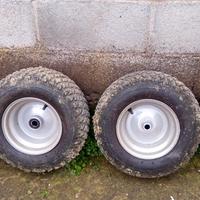 N. 4 Ruote (cerchioni + gomme 170/60/8) TRATTORINO