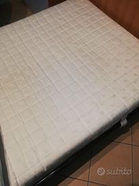 Letto una piazza e mezza con doghe e testate