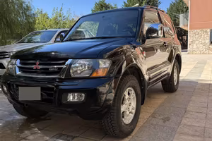 Mitsubishi Pajero 3.2