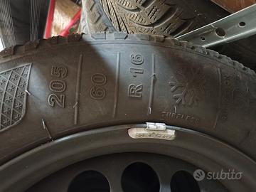 gomme invernali 205/60 R16