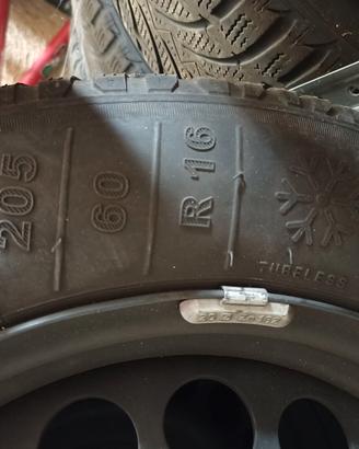 gomme invernali 205/60 R16