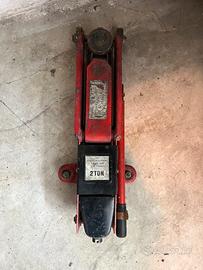 Crick sollevatore auto idraulico