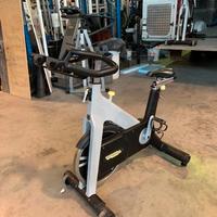 Spin bike technogym