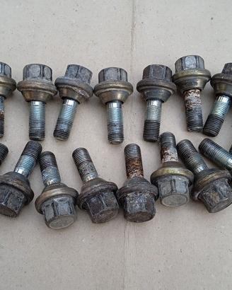 Bulloni ruote flottanti per FIAT Punto Sporting