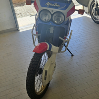 Honda Xrv650 Africa Twin rd03