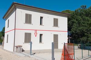 Parte bifamiliare con giardino privato