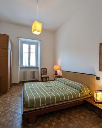 Letto Giapponese in Legno con 3 Tatami e Futon