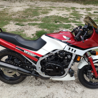 Honda VF 500 F