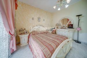 TRILOCALE CON BOX E CANTINA