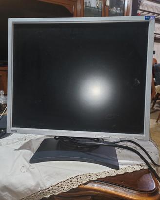 monitor 