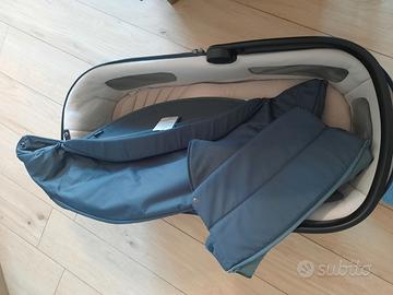 Navicella Inglesina Electa con supporto Stand up