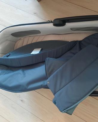 Navicella Inglesina Electa con supporto Stand up