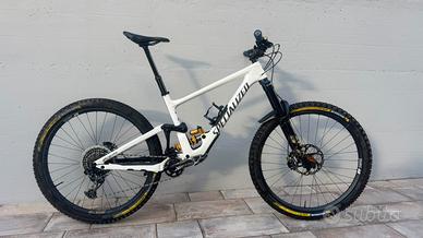 Specialized Enduro Elite FSR S4 – Allestimento top