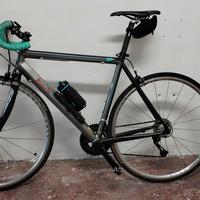 Bici da corsa Bianchi 1885