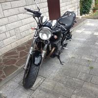 Suzuki GSX 750 - 2000