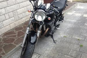 Suzuki GSX 750 - 2000