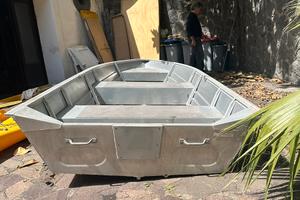 Barca in alluminio Alaska 370 S