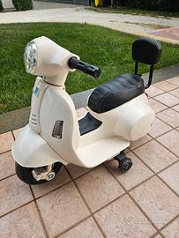 vespa giocattolo 